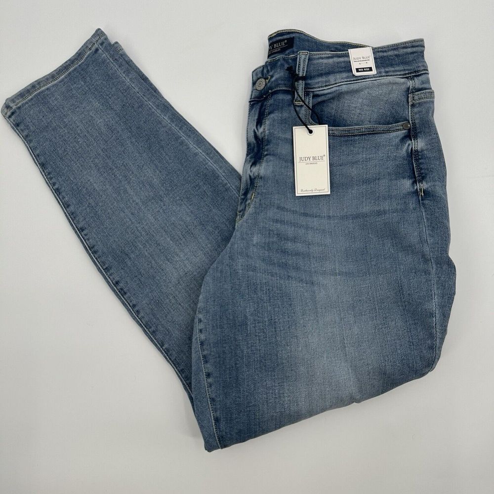 NWT Judy Blue Boyfriend Fit Mid Rise Blue Denim Jeans Pants Sz 16W